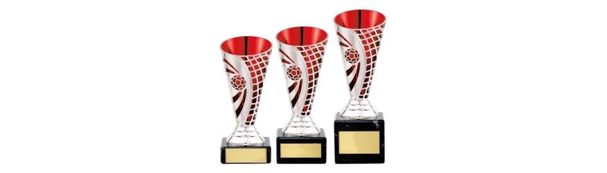 DEFENDER SILVER / RED PLASTIC BUDGET FOOTBALL CUPS - AVAILABLE IN 3 SIZES (14CM - 17CM) DEFENDER SILVER / RED PLASTIC BUDGET FOOTBALL CUPS - AVAILABLE IN 3 SIZES (14CM - 17CM)
